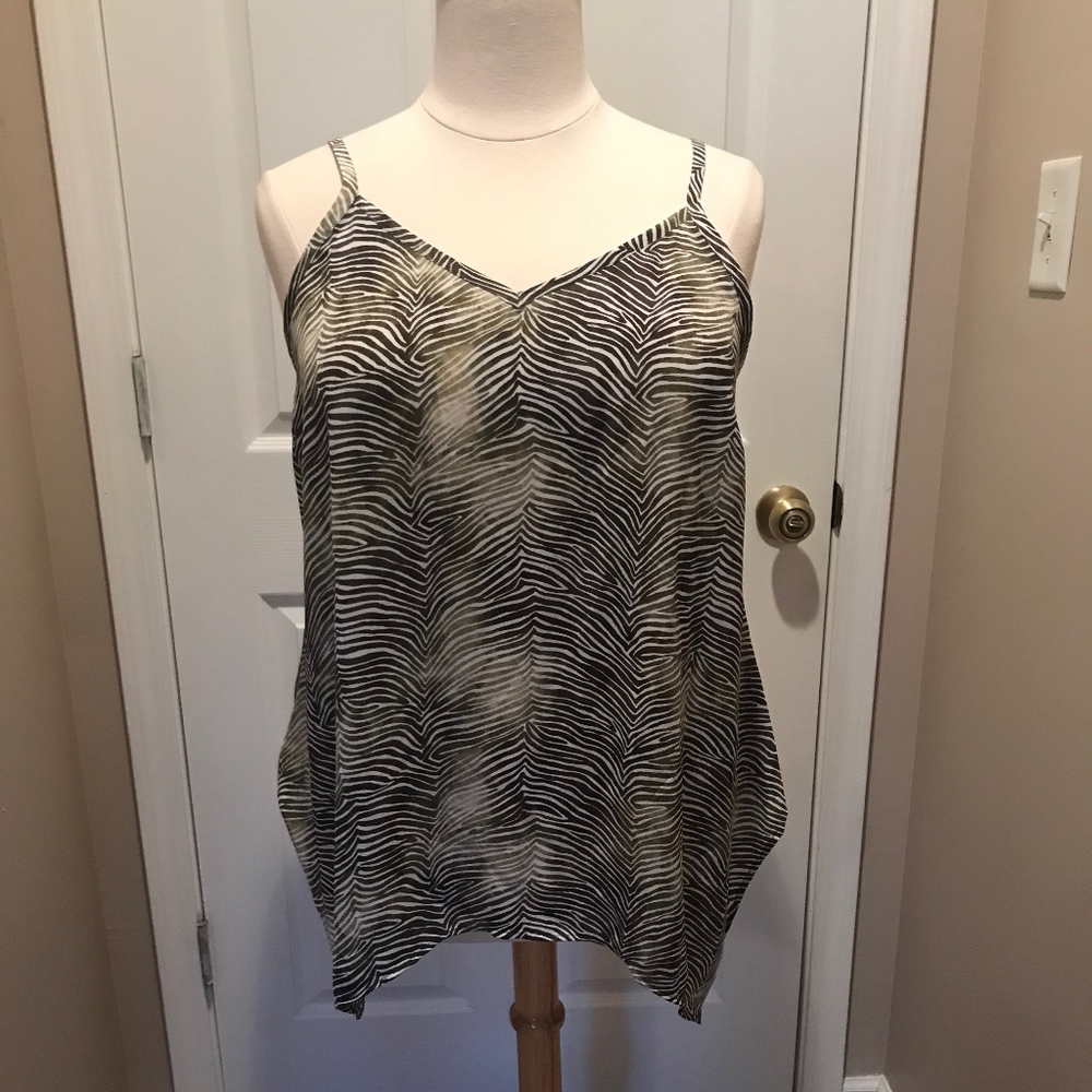 Sejour Tank Top, Olive Green, White